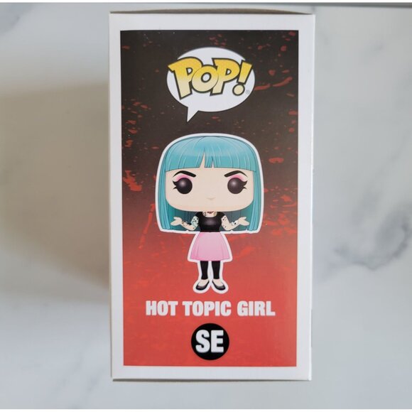 Funko Pop! Hot Topic Girl #SE Hot Topic Exclusive FC7 - Picture 6 of 15